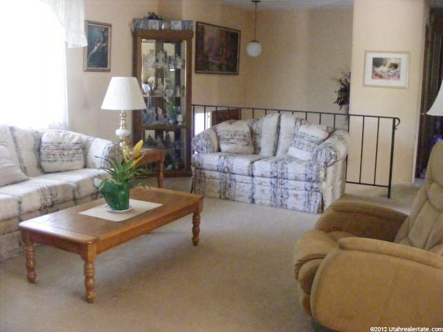 430 Rosewood Dr, Hyrum, UT 84319 — photo 3