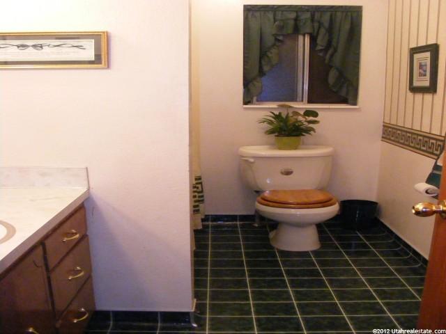 430 Rosewood Dr, Hyrum, UT 84319 — photo 7