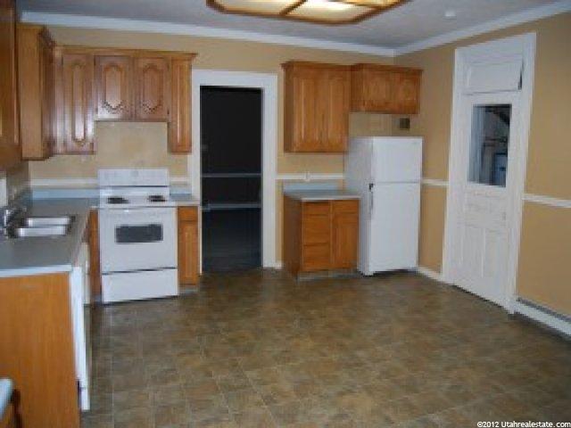 367 N Main St, Mendon, UT 84325 — photo 4