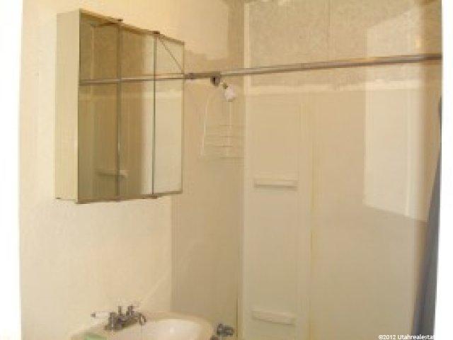 962 S 550 E, Clearfield, UT 84015 — photo 6