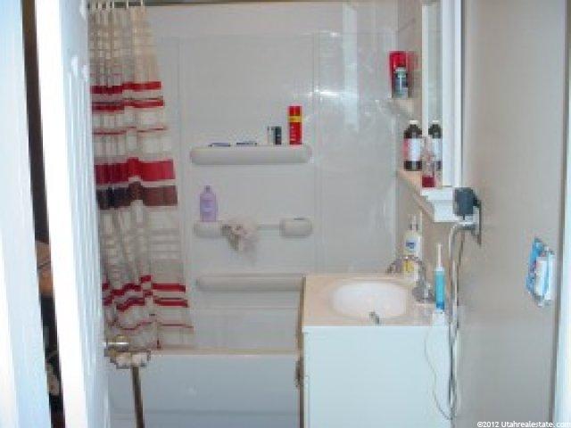2448 N 2000 W, Farr West, UT 84404 — photo 4