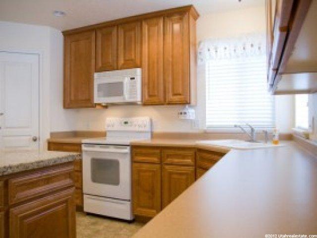366 E North Canyon Rd, Bountiful, UT 84010 — photo 3