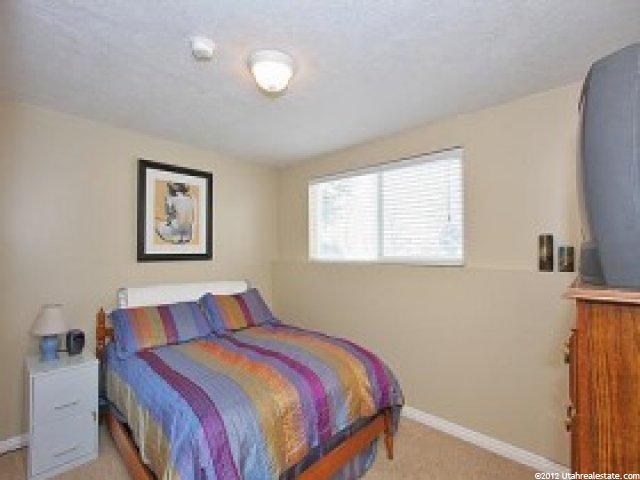 10259 S Mount View Dr E, Sandy, UT 84070 — photo 9