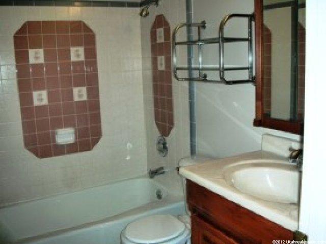 1790 N 225 W, Layton, UT 84041 — photo 4
