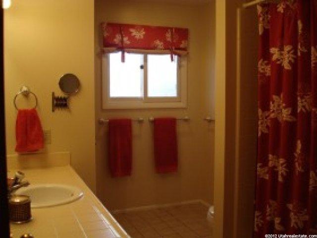 75 Wind River Dr, Layton, UT 84040 — photo 10