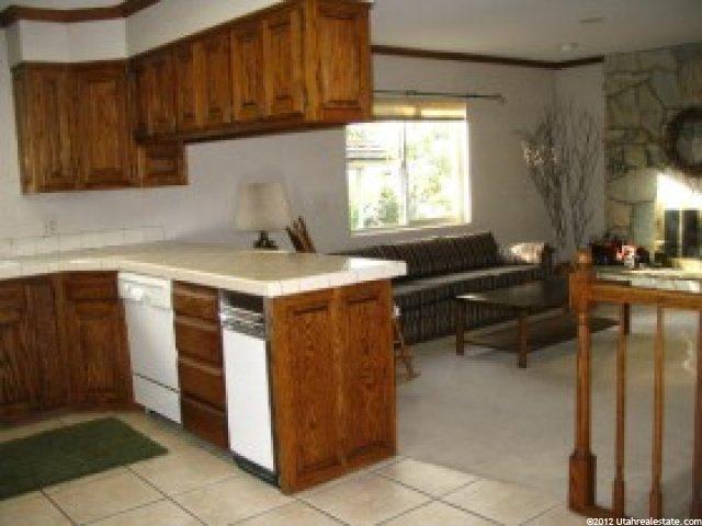 2639 E Willow Wick Dr S, Sandy, UT 84093 — photo 2