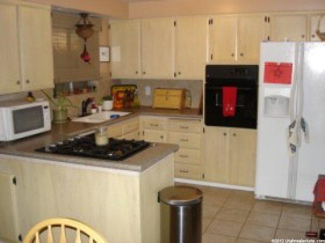 1617 W Camelot Dr, Layton, UT 84041 — photo 5