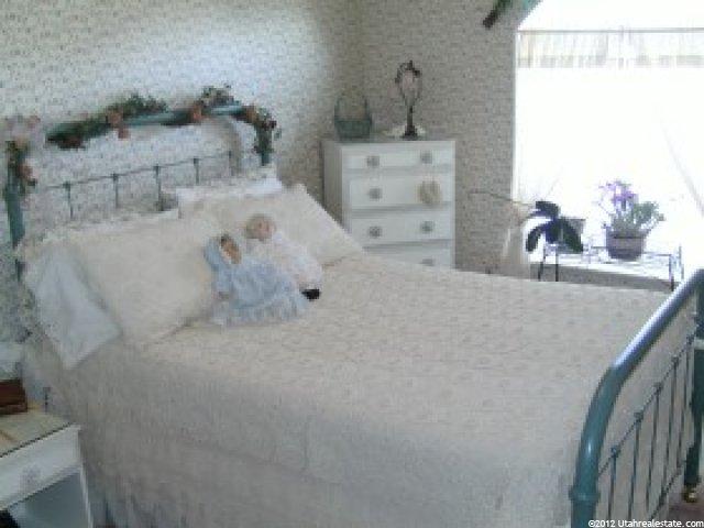 380 S 2 W, Preston, ID 83263 — photo 9