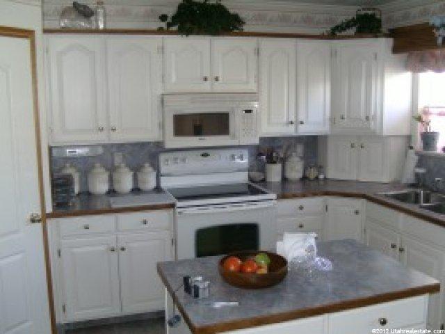 380 S 2 W, Preston, ID 83263 — photo 4