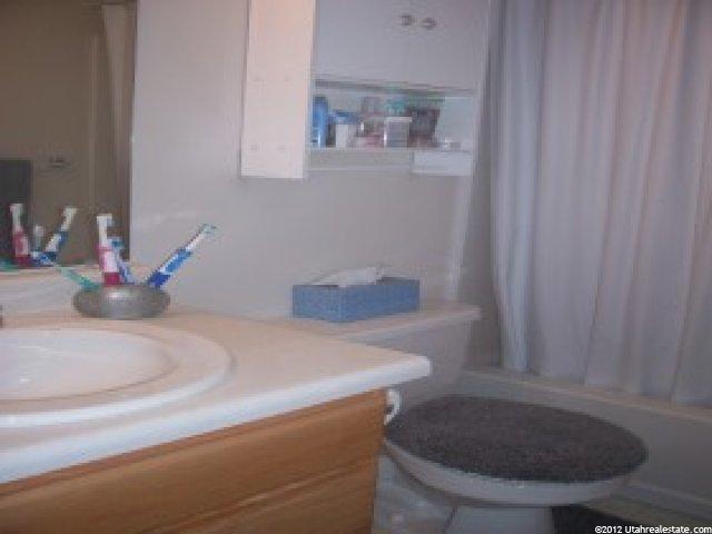 5113 S 1800 W, Roy, UT 84067 — photo 9