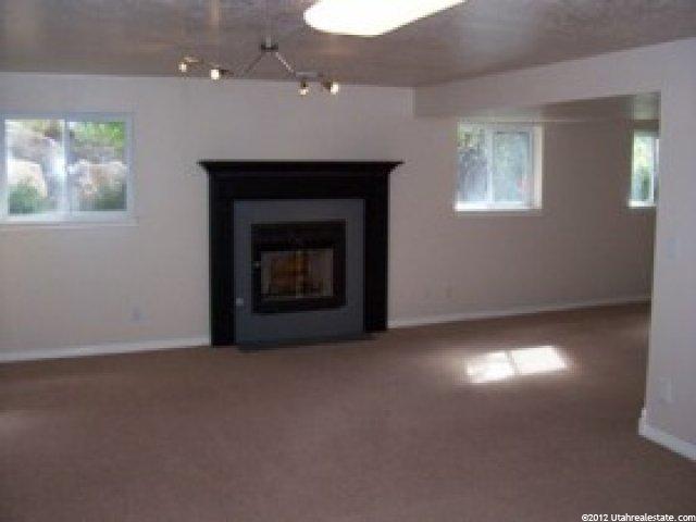 124 Twin Peaks Dr, Layton, UT 84040 — photo 8
