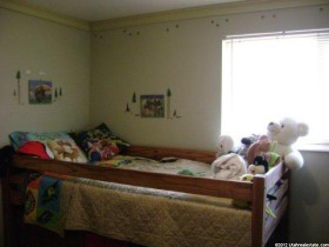 2247 Oakridge Dr, Layton, UT 84040 — photo 9