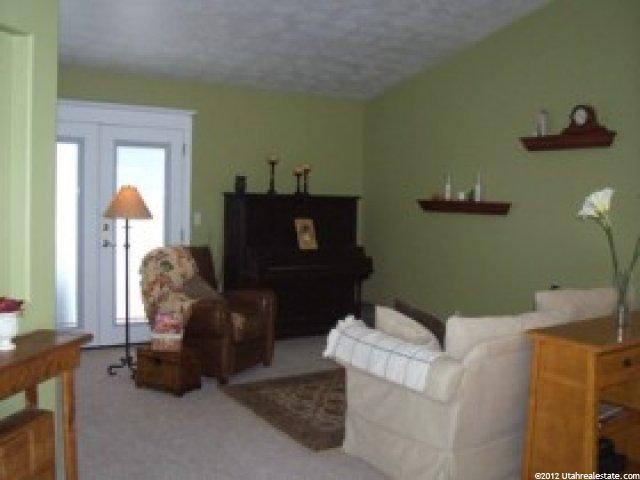 844 Killarney Dr, Syracuse, UT 84075 — photo 2