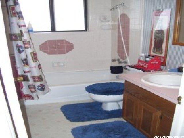5075 S 3550 W, Roy, UT 84067 — photo 4