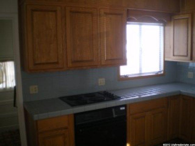 328 E 4400 S, Washington Terrace, UT 84405 — photo 7