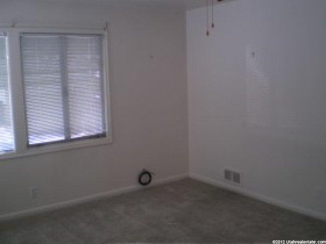 328 E 4400 S, Washington Terrace, UT 84405 — photo 9