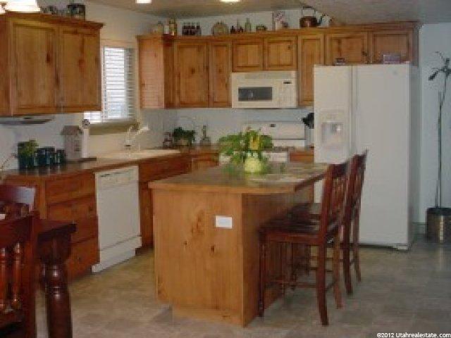 4381 S 3700 W, West Haven, UT 84401 — photo 2