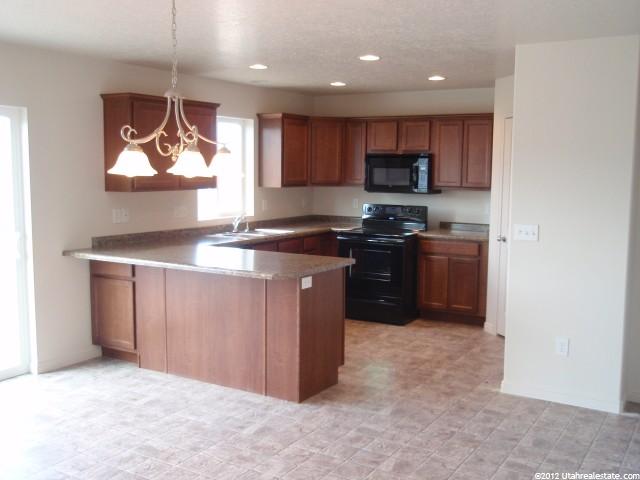 2949 W 500 S, Vernal, UT 84078 — photo 4