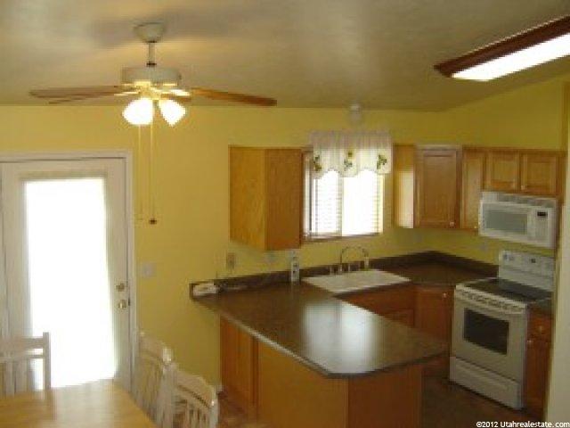 2253 W 1520 N, Clinton, UT 84015 — photo 2