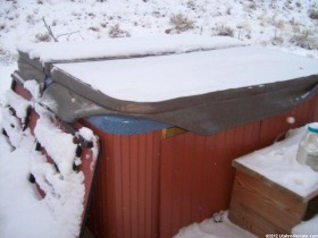 6858 N 12125 E, Lapoint, UT 84039 — photo 5