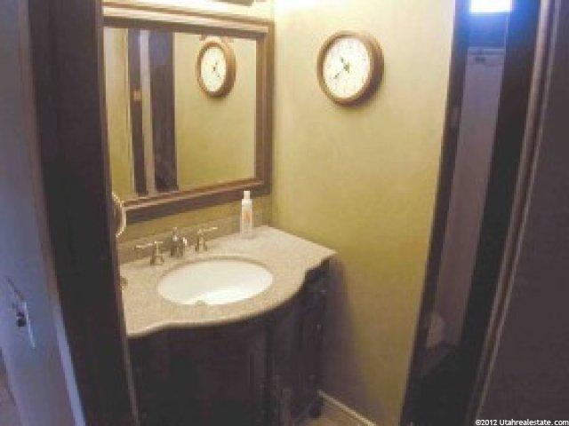 10432 S Buddlea Dr, Sandy, UT 84094 — photo 10