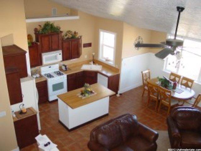 762 W 300 N, Hyrum, UT 84319 — photo 4