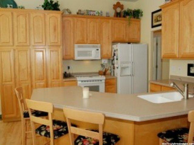 1574 E Timoney Rd, Draper, UT 84020 — photo 2