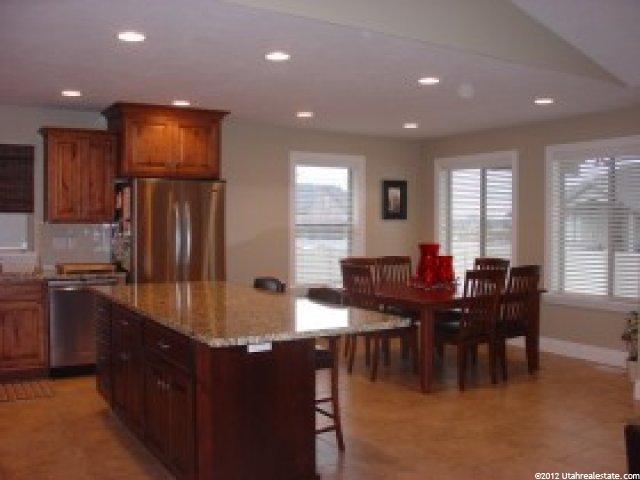 1507 Boulder Creek Ln, Layton, UT 84041 — photo 9