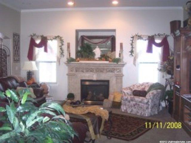 434 N 3200 W, Layton, UT 84041 — photo 4