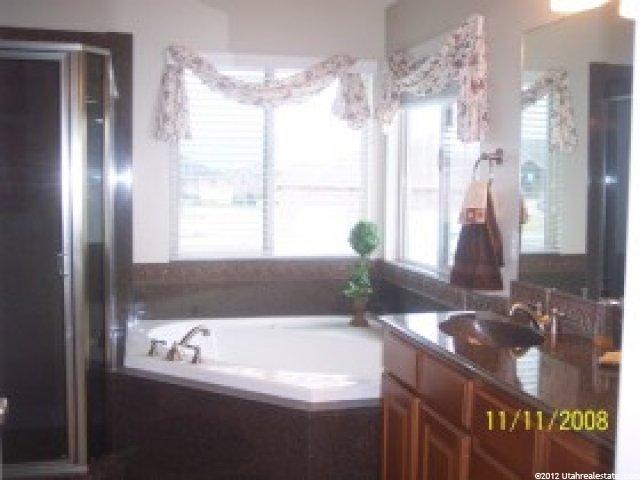 434 N 3200 W, Layton, UT 84041 — photo 6