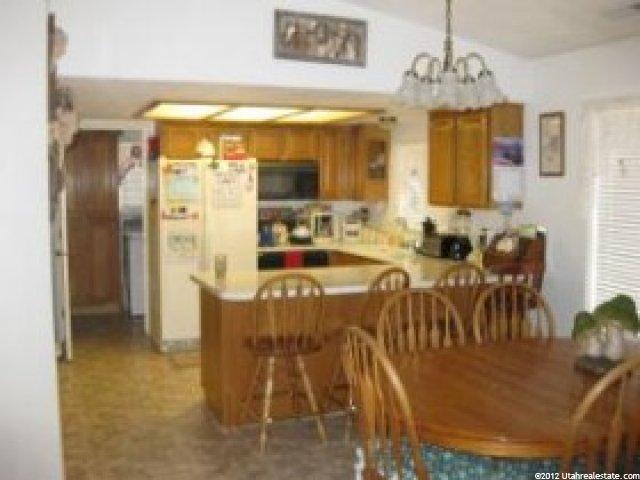 459 S 100 E, Washington, UT 84780 — photo 2