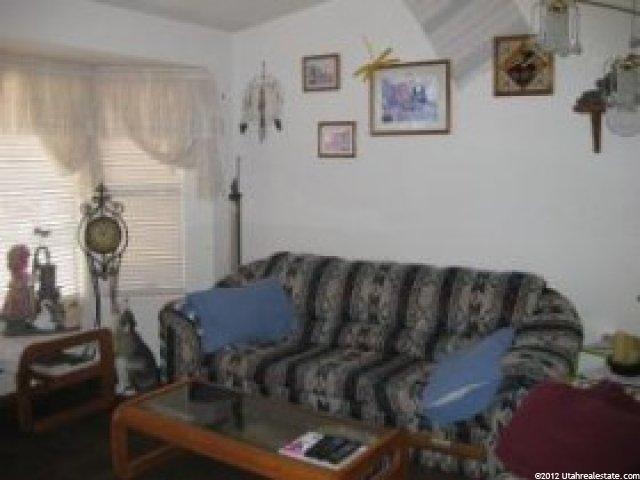 459 S 100 E, Washington, UT 84780 — photo 3