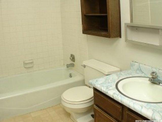 666 N 350 E, Kaysville, UT 84037 — photo 10