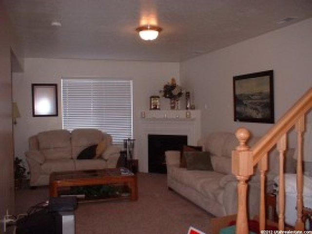 652 W 800 N #101, Clinton, UT 84015 — photo 2