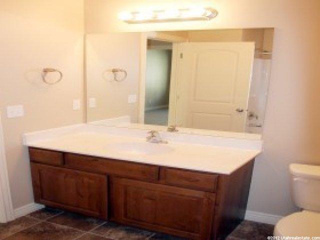 429 E Gray Fox Ln, Vernal, UT 84078 — photo 2