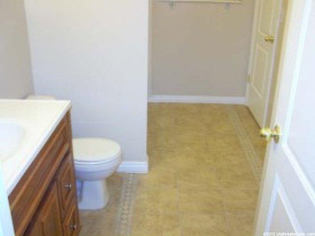 5828 S 2825 W, Roy, UT 84067 — photo 11