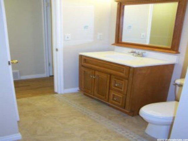 5828 S 2825 W, Roy, UT 84067 — photo 10