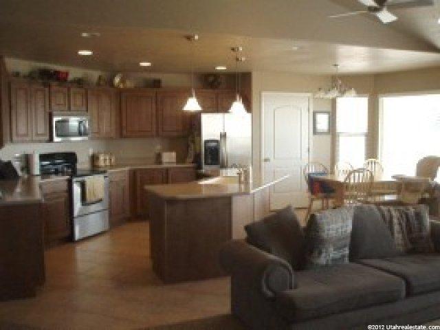 109 W 300 S, Willard, UT 84340 — photo 4