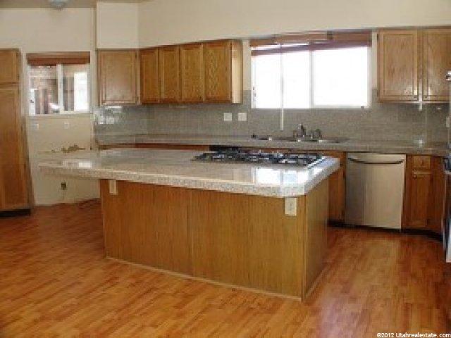 397 N 300 E, Bountiful, UT 84010 — photo 3