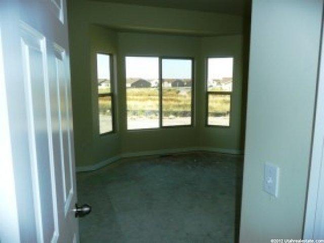 375 E Clearwater Dr, Stansbury Park, UT 84074 — photo 6