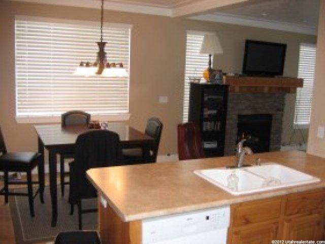 434 Hawthorne Dr, Providence, UT 84332 — photo 5