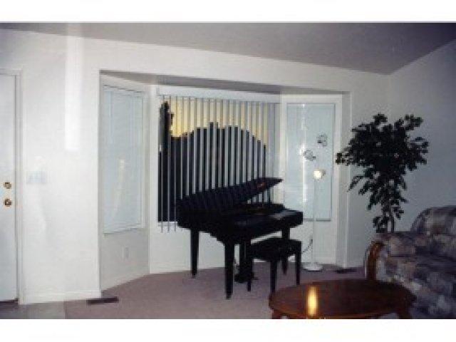 954 S 1150 W, Clearfield, UT 84015 — photo 2