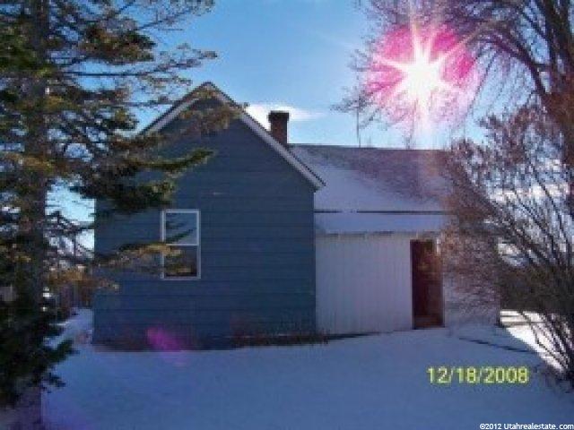 489 N 3rd St, Dingle, ID 83233 — photo 2
