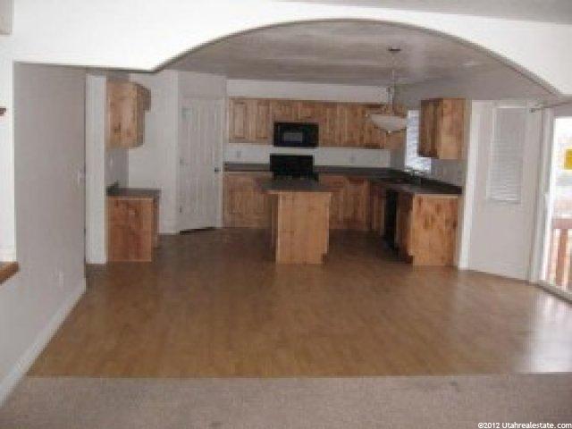 668 W 25 N, Clearfield, UT 84015 — photo 3