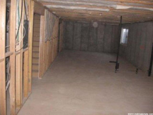 668 W 25 N, Clearfield, UT 84015 — photo 8