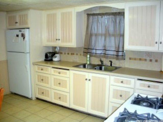 325 S 700 W, Payson, UT 84651 — photo 8