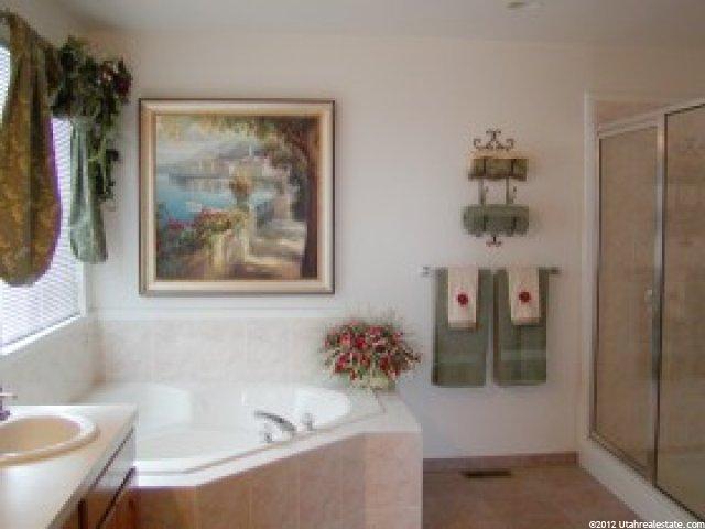 1326 W 1520 N, Clinton, UT 84015 — photo 10