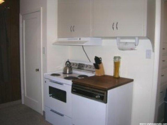 1016 Oak St, Ogden, UT 84401 — photo 9