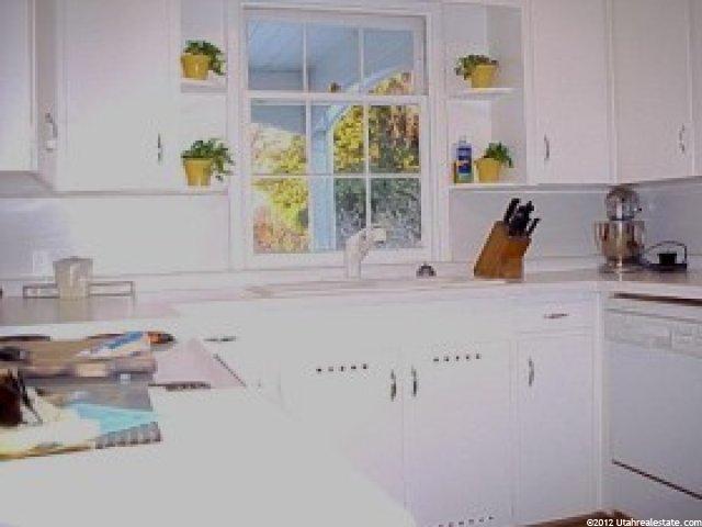 55 E 300 S, Centerville, UT 84014 — photo 5