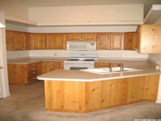 305 E 650 S, Ivins, UT 84738 — photo 6
